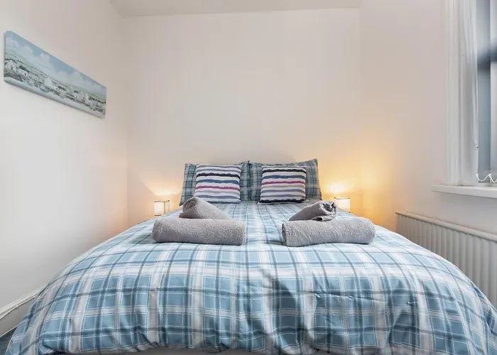 Raikes Parade Victorian Holiday Home - Blackpool Resort Collection